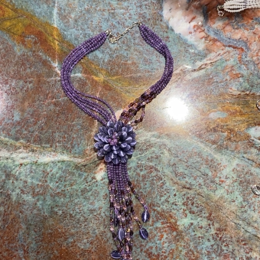 Elegant Purple Beaded Necklace